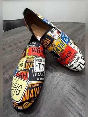 VINTAGE/CANVAS/Men's Slip-On Loafers in Multi License-Plate Print - Unbranded